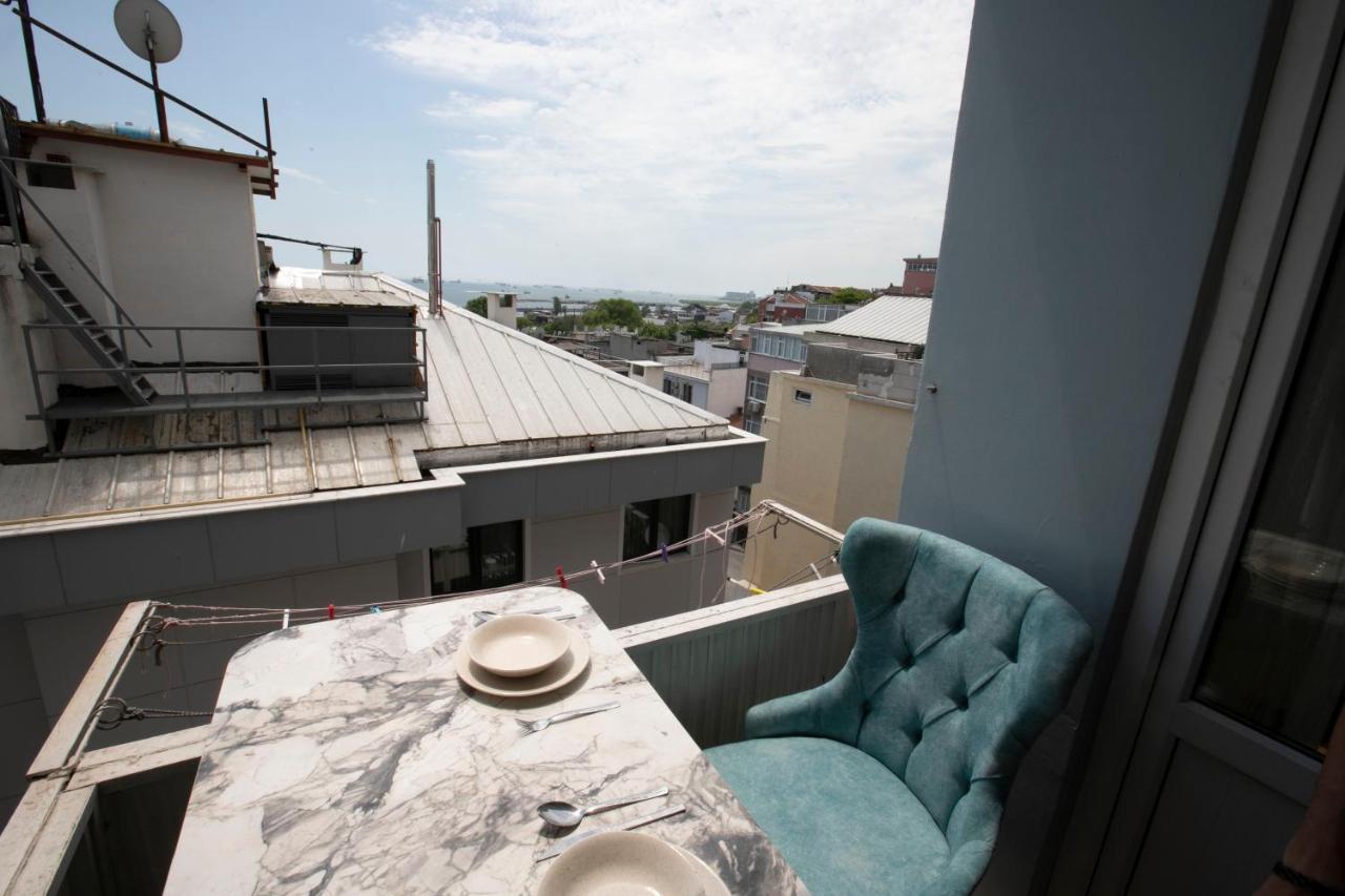 2Br-1Lr Seaview Family Place Next To Center Истанбул Екстериор снимка